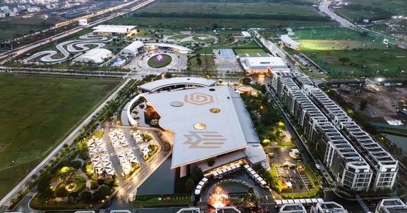 Global Festive: Thắp sáng mùa lễ hội tại The Global City
