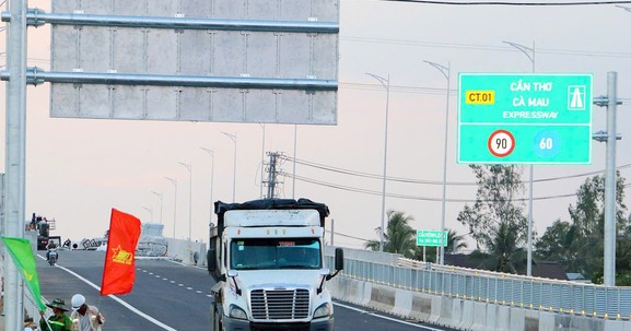 Tuyến cao tốc cuối cùng trên trục xương sống Bắc - Nam phía Đông hơn 27.000 tỷ chính thức thông xe