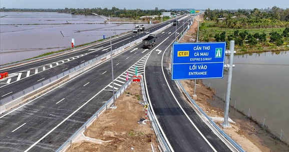 2 ngày tới, Việt Nam chính thức mở khai thác tuyến cao tốc 27.500 tỷ, mang theo kỳ vọng của hàng triệu người dân miền Tây Nam Bộ
