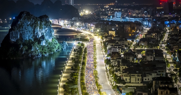 Quảng Ninh: Gần 100.000 người tham gia các sự kiện du lịch thể thao trong năm 2025