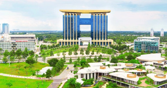 Trung tâm hành chính 23 tầng có bãi đáp trực thăng dự kiến trở thành một phần của Thành phố khoa học - công nghệ Bắc TP. HCM