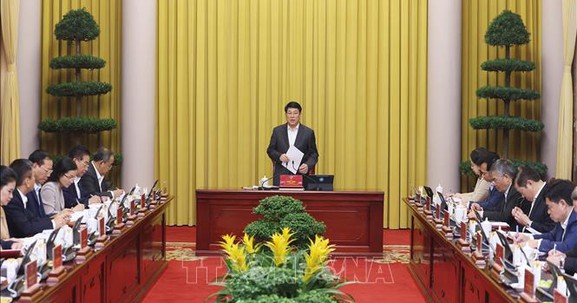 Chủ tịch nước Lương Cường chủ trì giao ban công tác với Văn phòng Chủ tịch nước