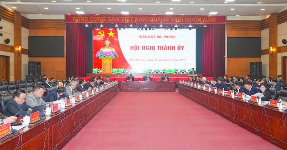 Phó Chủ tịch UBND TP. Hải Phòng Lê Khắc Nam xin nghỉ hưu trước tuổi