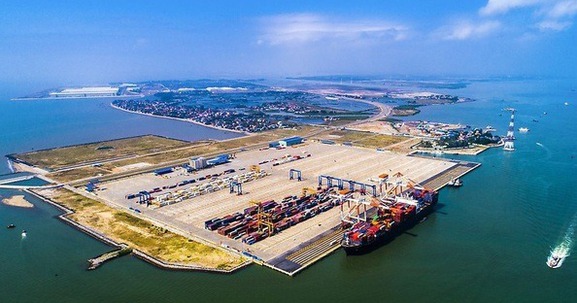 Cụm cảng nước sâu lớn nhất miền Bắc, cạnh nhà máy VinFast sắp hoàn thành sẽ kết nối với siêu đường sắt 8,4 tỷ USD