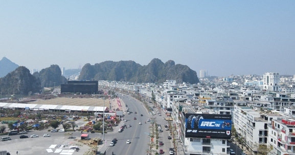 Quảng Ninh: Hoàn thành xây dựng đề án không tổ chức cấp huyện trước 5/4/2025
