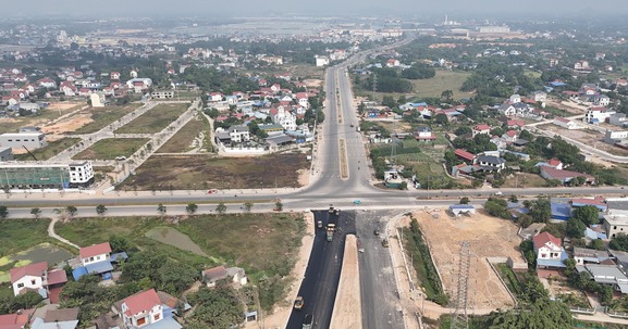 Chưa đầy 10 ngày nữa, hoàn thành tuyến đường 4.200 tỷ qua 3 tỉnh miền Bắc Việt Nam