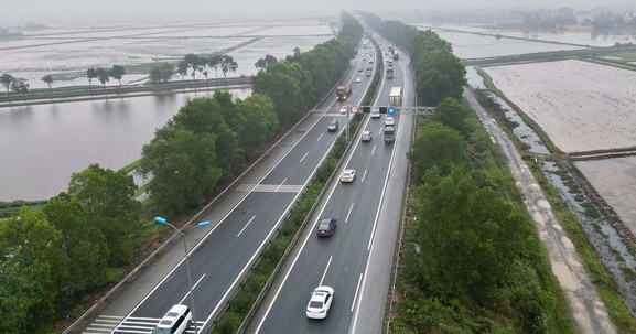 Đề nghị rà soát phương án mở rộng hai tuyến cao tốc nghìn tỷ do VEC quản lý