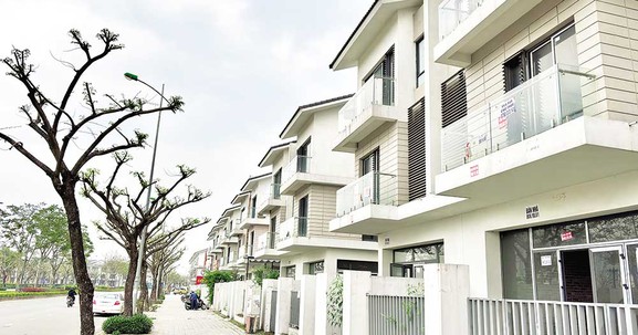 Thị trường Hà Nội: Biệt thự triệu đô cho thuê với giá “bèo”