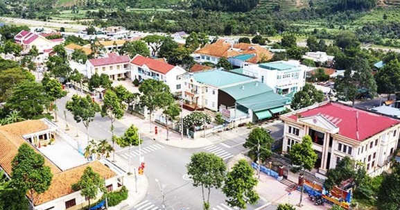 Trước khi bỏ cấp huyện, tỉnh có đường bờ biển dài nhất Việt Nam sẽ phân chia huyện miền núi thành 3 tiểu vùng riêng lẻ