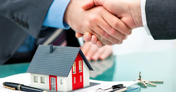 Nhờ người quen đứng tên sổ đỏ, người quen bán luôn nhà