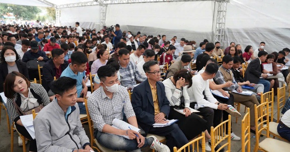 Hưng Yên: Lý do nào khiến đất đấu giá Khoái Châu lên tới 158 triệu đồng/m2?