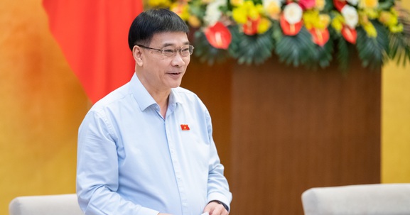 Quốc hội đề nghị làm rõ chính sách vượt trội, riêng có của Việt Nam khi vận hành Trung tâm tài chính quốc tế