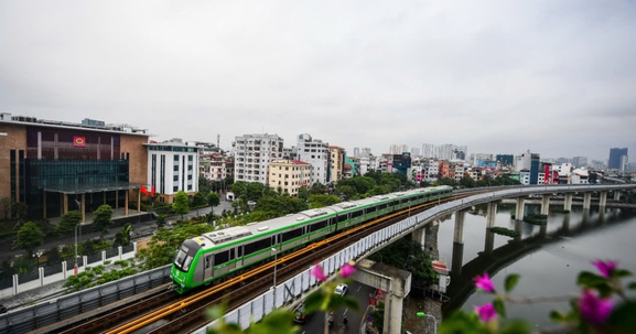 Điều chỉnh tạm thời đơn giá dịch vụ tuyến metro 35.000 tỷ tại Hà Nội