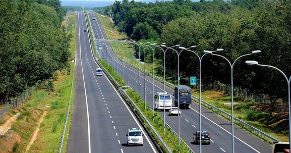 Tuyến cao tốc hơn 25km qua TP. HCM đang mãn tải dự kiến được nâng cấp với số vốn hàng nghìn tỷ đồng