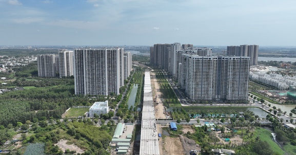 Sóng hạ tầng khu Đông đưa nhà đầu tư đổ về Vinhomes Grand Park