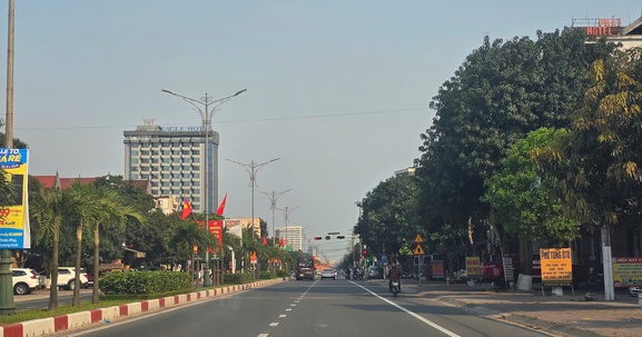 Hà Tĩnh: Đầu tư 309 tỷ đồng chỉnh trang vỉa hè, hạ ngầm hệ thống điện tuyến Quốc lộ 1 qua thành phố