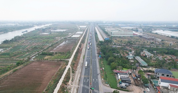 Nghiên cứu xây đường bộ tốc độ cao dài hơn 23km nối Hải Dương - Hải Phòng