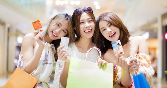 Đón hè rực rỡ cùng loạt ưu đãi hấp dẫn cho chủ thẻ quốc tế SHB