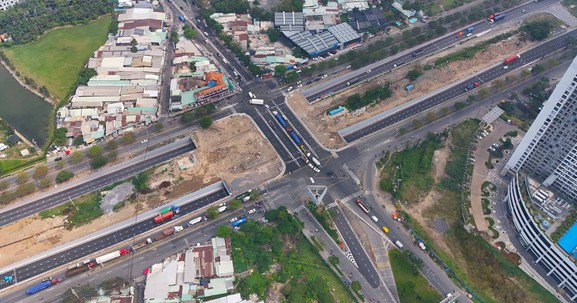 Cung đường gần 10.000 tỷ tại khu Nam TP. HCM mở rộng lên 10 làn xe, bất động sản Phú Mỹ Hưng, Nhà Bè có nhiều chuyển biến mới