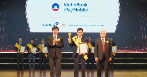 VietinBank iPay Mobile vươn tầm đỉnh cao: Top 10 Sao Khuê 2025 - 8 năm liên tiếp chinh phục giải thưởng uy tín