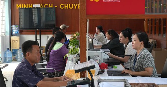 Thủ tướng đôn đốc bộ ngành địa phương bảo đảm vận hành mô hình chính quyền địa phương 2 cấp thông suốt