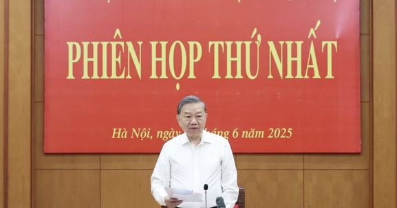 Tổng Bí thư: Hoàn thiện thể chế pháp luật phải mở đường cho kiến tạo phát triển