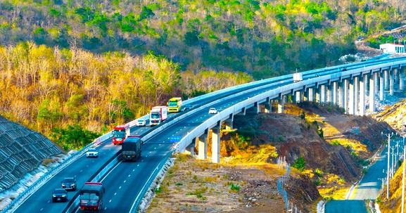 Đề án 13 tuyến cao tốc sắp thu phí: Người dân có thể phải trả tới 1.300 đồng/km