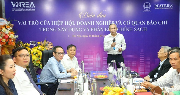 Mô hình tam giác phối hợp Hiệp hội - Doanh nghiệp - Báo chí: Chung tay xây dựng và phản biện chính sách