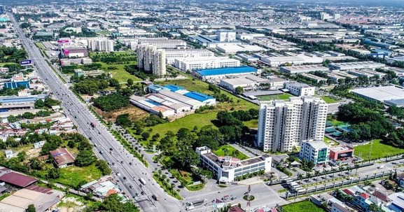 Doanh nhân đầu tiên tại Việt Nam livestream bán nhà: Người trẻ lương 20-30 triệu/tháng không thể mua nổi căn nhà 5-7 tỷ