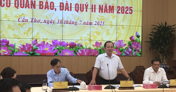 TP. Cần Thơ: Nghiên cứu xây dựng cơ chế đặc thù, cho phép cán bộ, công chức có nhà ở xa được mua nhà ở trung tâm thành phố