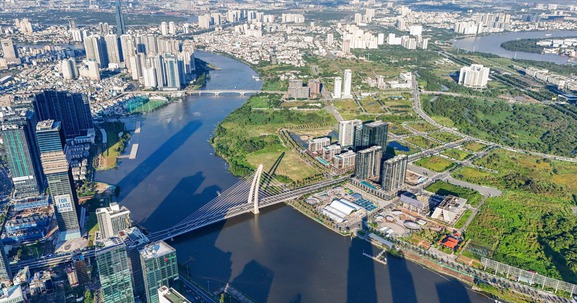 Việt Nam sắp hoạt động 2 trung tâm tài chính quốc tế