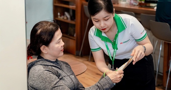 Chuyển mình mạnh mẽ, FE CREDIT viết tiếp chương mới ngành tài chính tiêu dùng