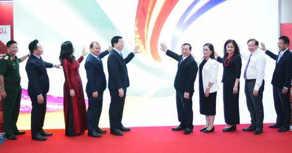 Khai trương Trung tâm Báo chí Triển lãm thành tựu đất nước