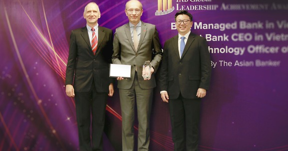 Giám đốc Khối Công nghệ thông tin Techcombank được The Asian Banker vinh danh giải thưởng lớn khu vực châu Á - Thái Bình Dương