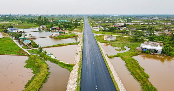 Tuyến đường bộ ven biển gần 5.000 tỷ tại Hưng Yên sắp cán đích