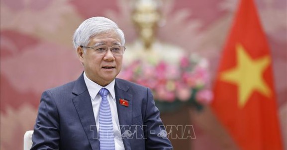 Đổi mới mạnh mẽ tư duy xây dựng và hoàn thiện thể chế pháp luật