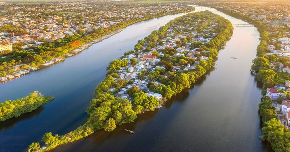 TP trẻ nhất Việt Nam đầu tư hơn 2.000 tỷ xây cầu bắc qua ‘xứ cồn cạn’ của dòng sông biểu tượng