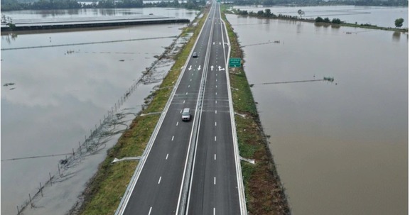 Chỉ vài giờ nữa, chính thức thông xe tuyến chính cao tốc hơn 17.000 tỷ, khơi thông cửa ngõ miền Tây