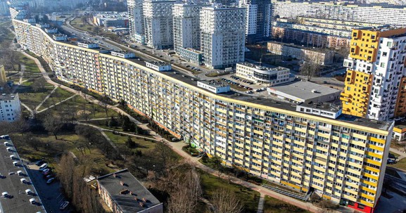 Chung cư dài nhất thế giới: 'Vạn lý trường thành' gần 3km, là nơi sinh sống của hơn 10.000 cư dân