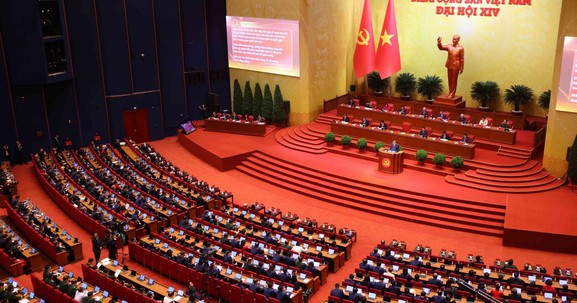 Tiếp tục đổi mới mạnh mẽ phương thức lãnh đạo, cầm quyền của Đảng