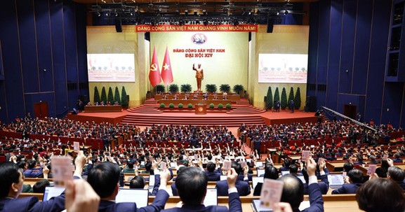 Thông qua Nghị quyết Đại hội đại biểu toàn quốc lần thứ XIV của Đảng