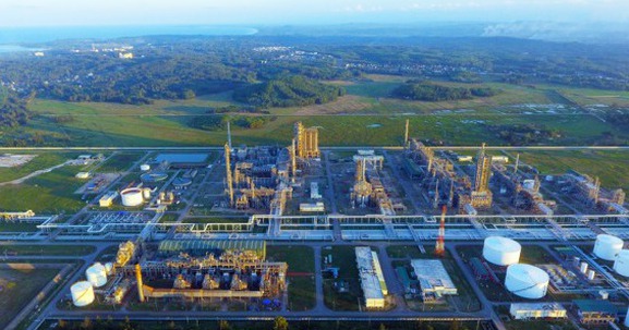 Nhà máy lọc dầu đầu tiên của Việt Nam sắp tiến đến dấu mốc đặc biệt