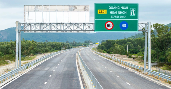 Hôm nay, chính thức vận hành cao tốc 20.400 tỷ với 3 hầm xuyên núi: Giảm tải cho quốc lộ dài nhất Việt Nam