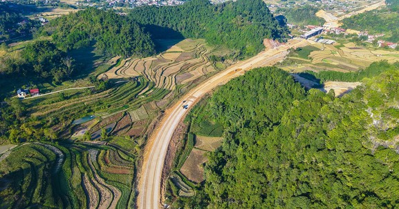 Cao tốc gần 23.000 tỷ kết nối Thủ đô với tỉnh miền núi Đông Bắc có bóng dáng của Đèo Cả nhận chỉ đạo 'nóng’