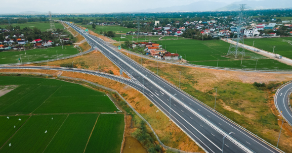 Chỉ vài giờ nữa, chính thức thông xe cao tốc 12.400 tỷ mà Tập đoàn Sơn Hải muốn cắm biển bảo hành 10 năm