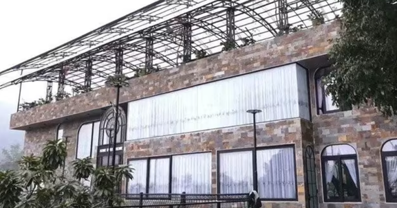 Chiêm ngưỡng căn biệt phủ gần 10.000m2 của NSND trẻ nhất Việt Nam