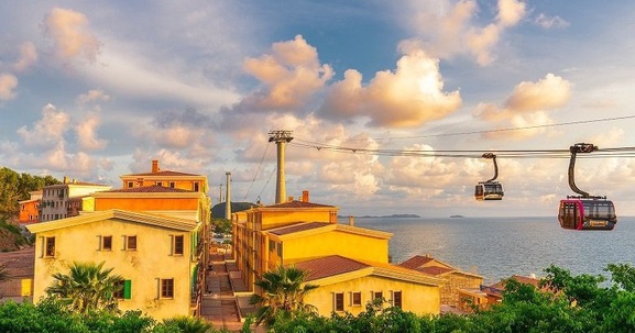 Việt Nam có tuyến cáp treo dài 8km lập kỷ lục thế giới, lọt top cung đường cáp treo có tầm nhìn đẹp nhất châu Á