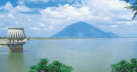 Hồ nước nhân tạo rộng gấp 2.000 lần hồ Gươm sẽ trở thành khu du lịch sinh thái đẳng cấp quốc tế