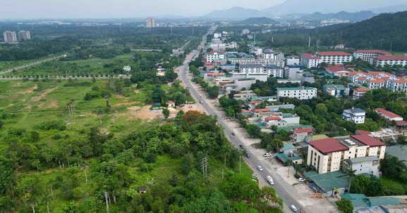 Một doanh nghiệp đề xuất nâng cấp tuyến quốc lộ huyết mạch phía Tây Hà Nội lên 80m