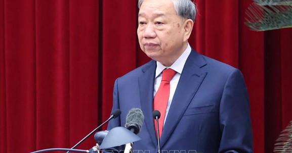 Khai mạc trọng thể Hội nghị lần thứ 2 Ban Chấp hành Trung ương Đảng khóa XIV